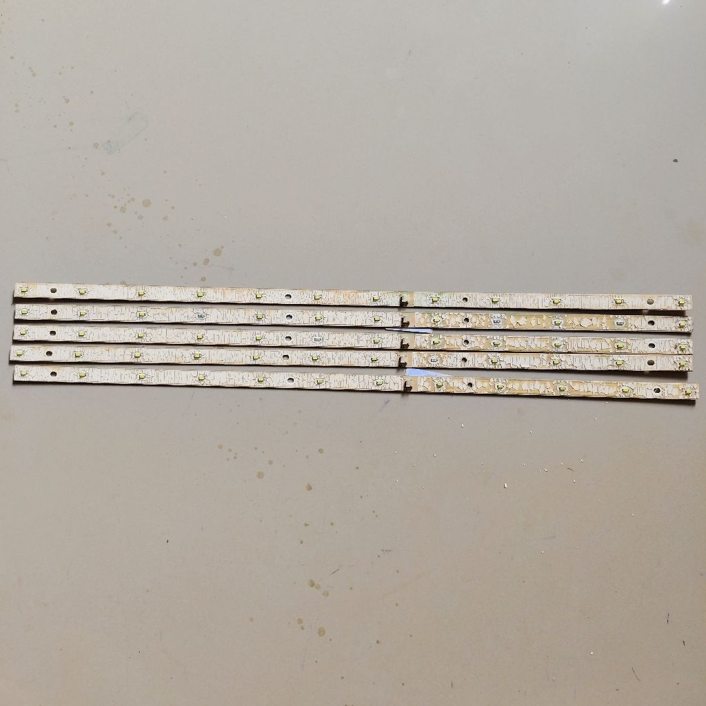 Lampu Backlight TV LED LCD Polytron 22 Inch tipe PLD22D900 cabutan normal siap rakit 100% joss tanpa