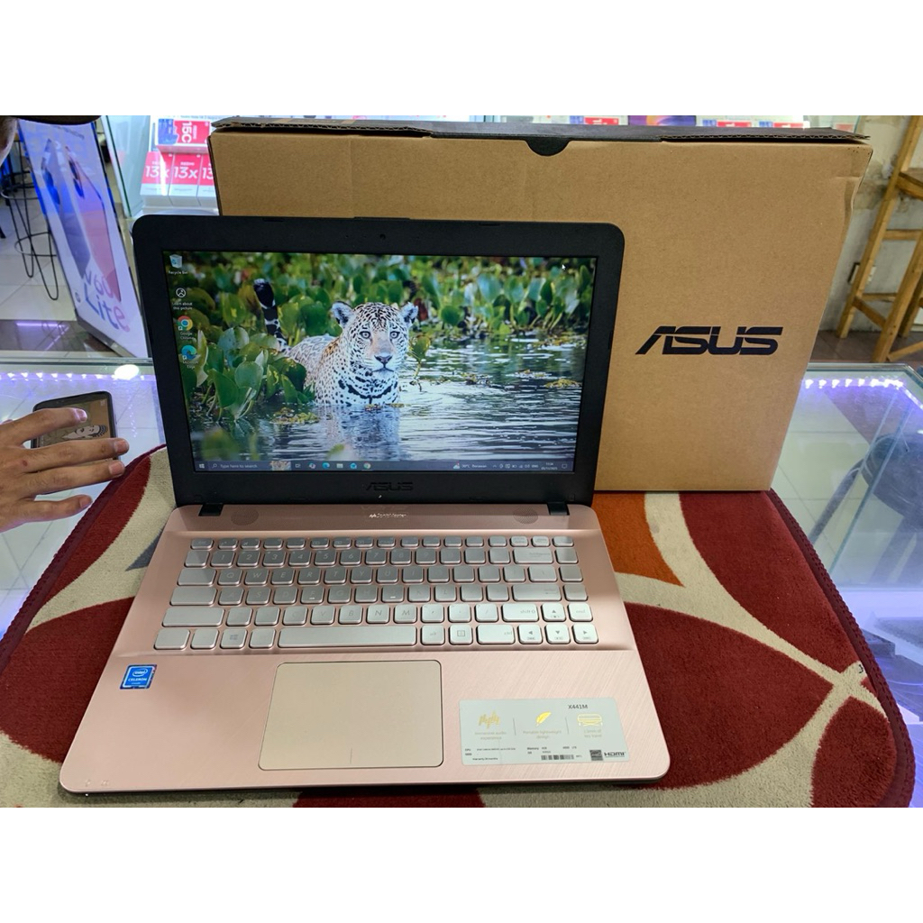 Laptop Asus X441M intel celeron N4020