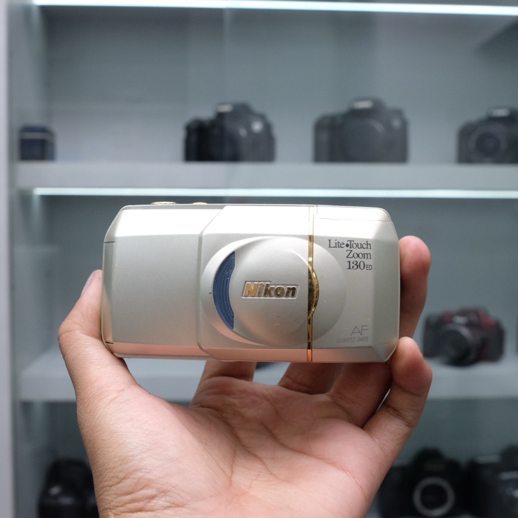 Nikon Lite Touch Zoom 130ed Kamera Analog