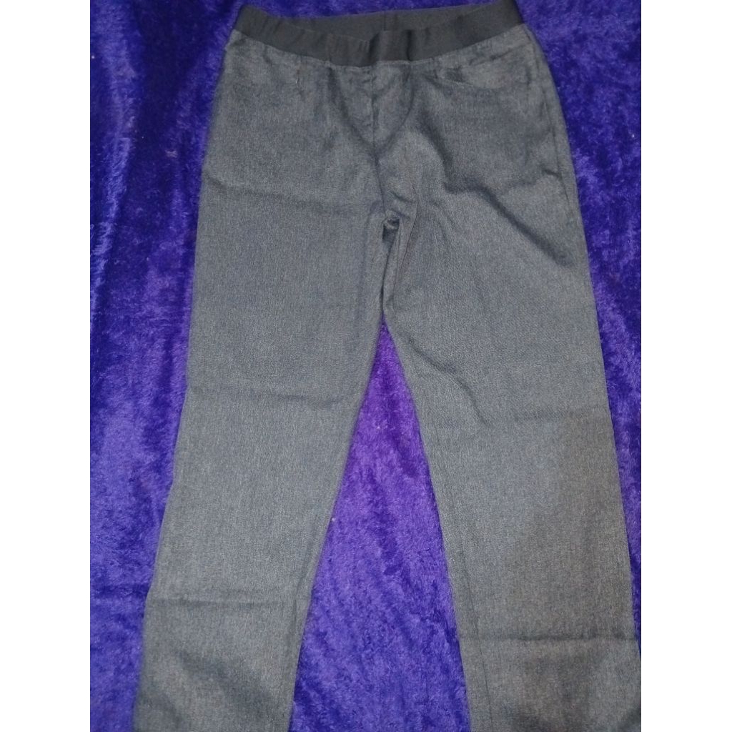 PRELOVED CELANA KAIN DASAR CELANA KANTOR WANITA/PRIA