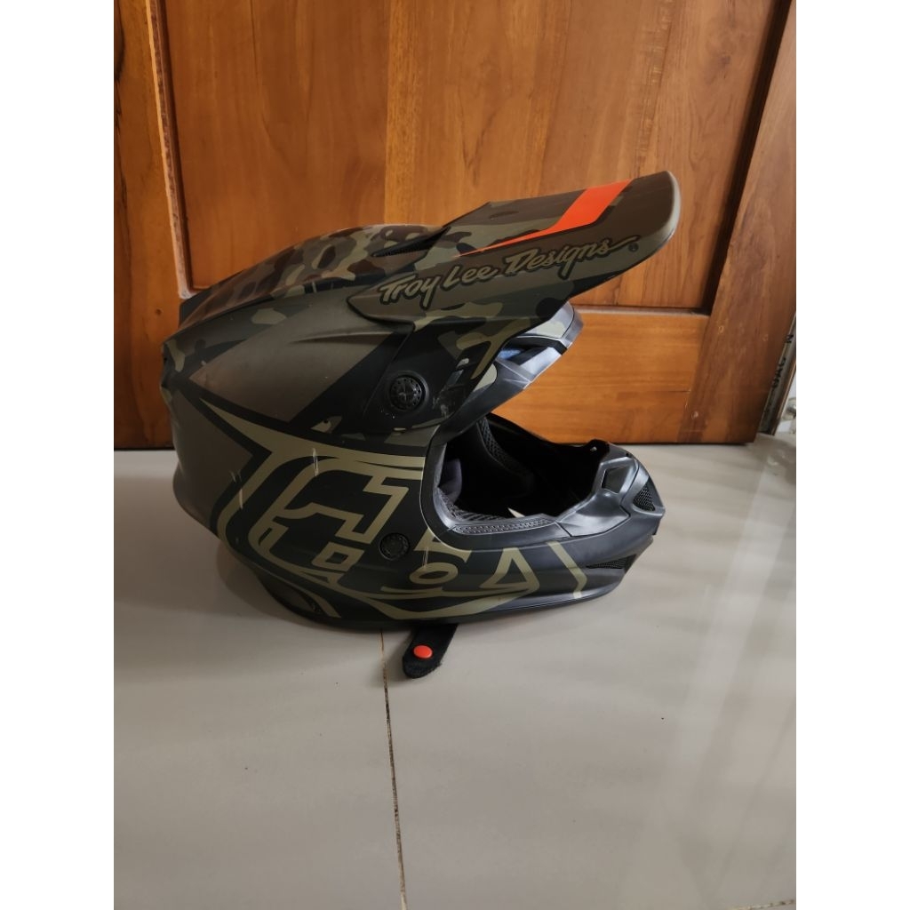 HELM TLD GP CAMO Size L