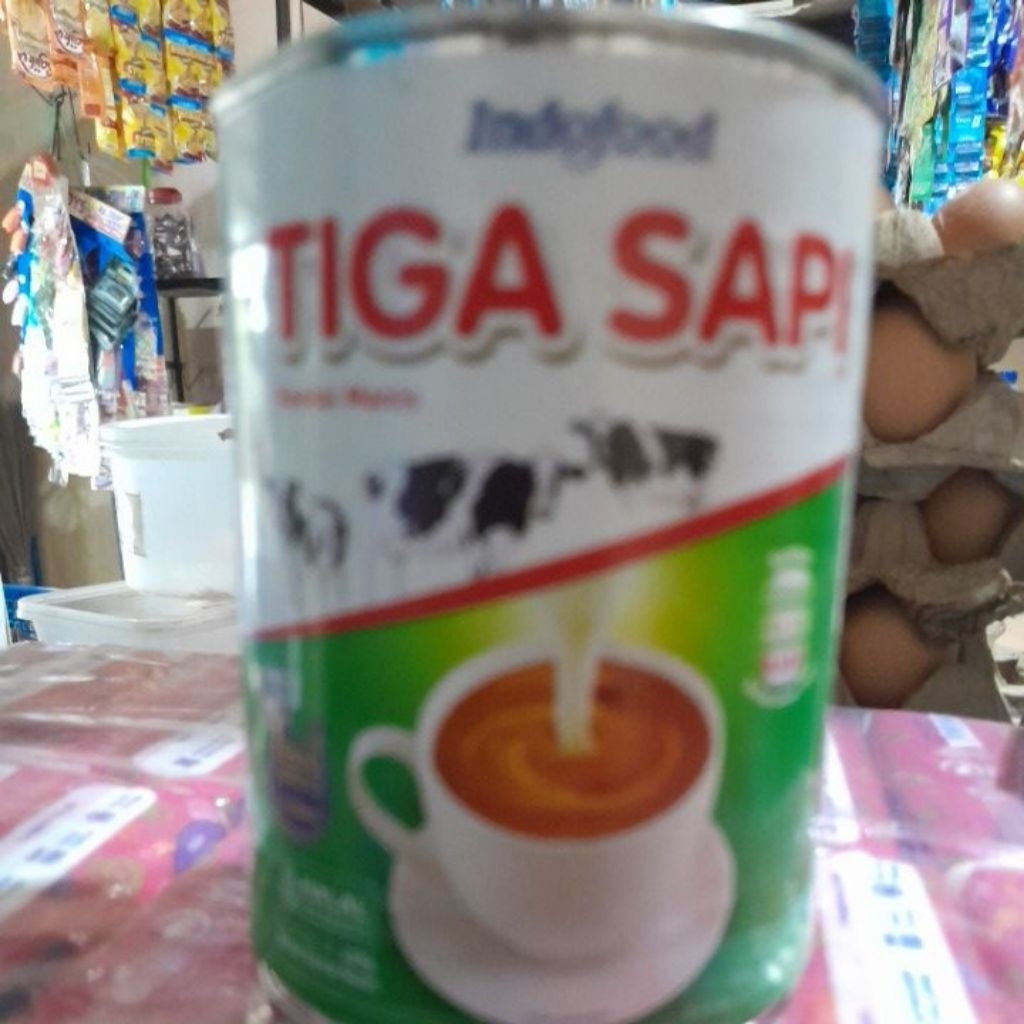 Susu kaleng tiga sapi