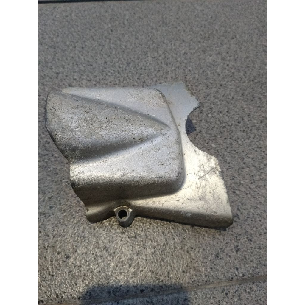 Tutup gear depan tossa Jaguar