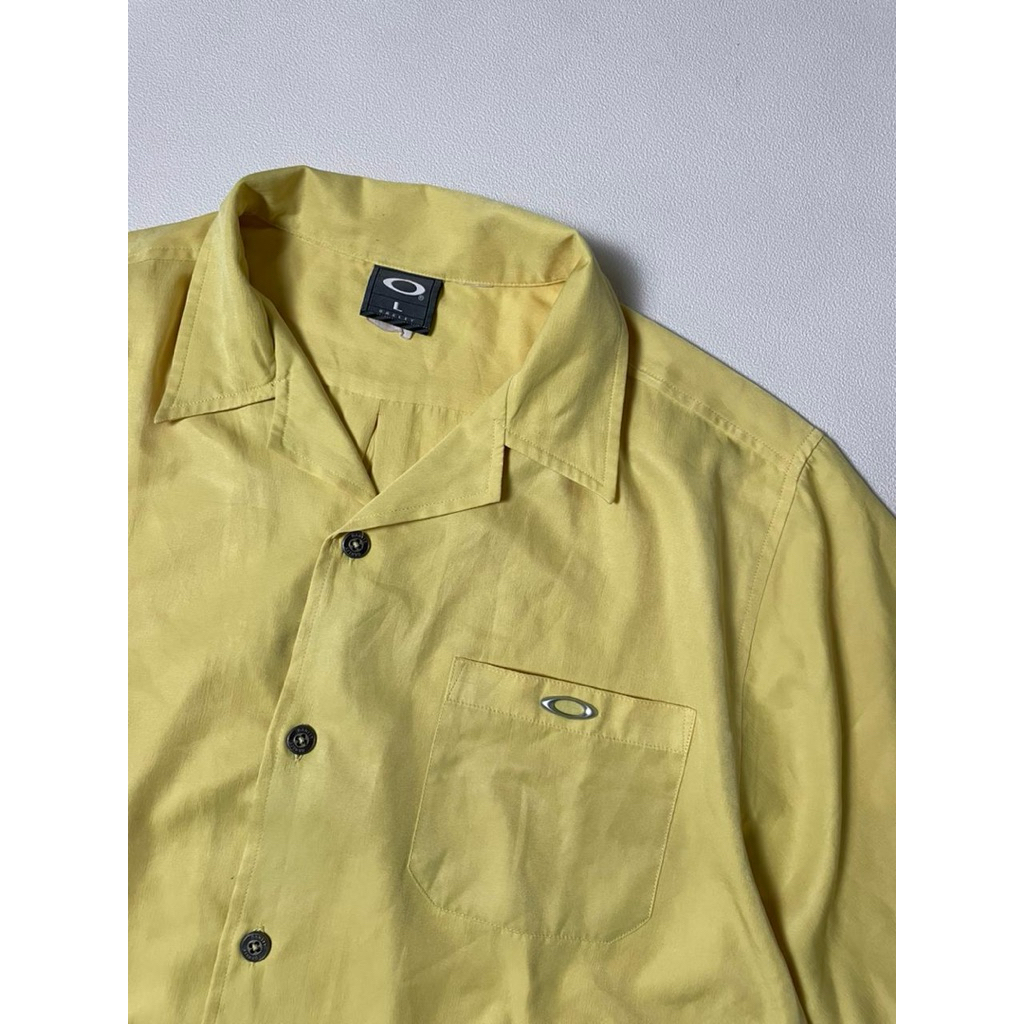 2000s Oakley Software Small Logo Short Sleeve shirt