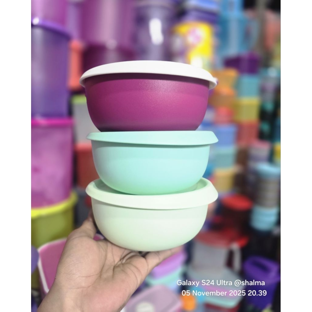 ORIGINAL TUPPERWARE VIVID BOWL