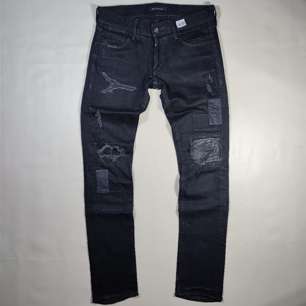 (MOHON BACA DESKRIPSI) BLACK By VANQUISH JAPAN RIPPED WITH LEATHER PATCHWORK STRETCH JEANS