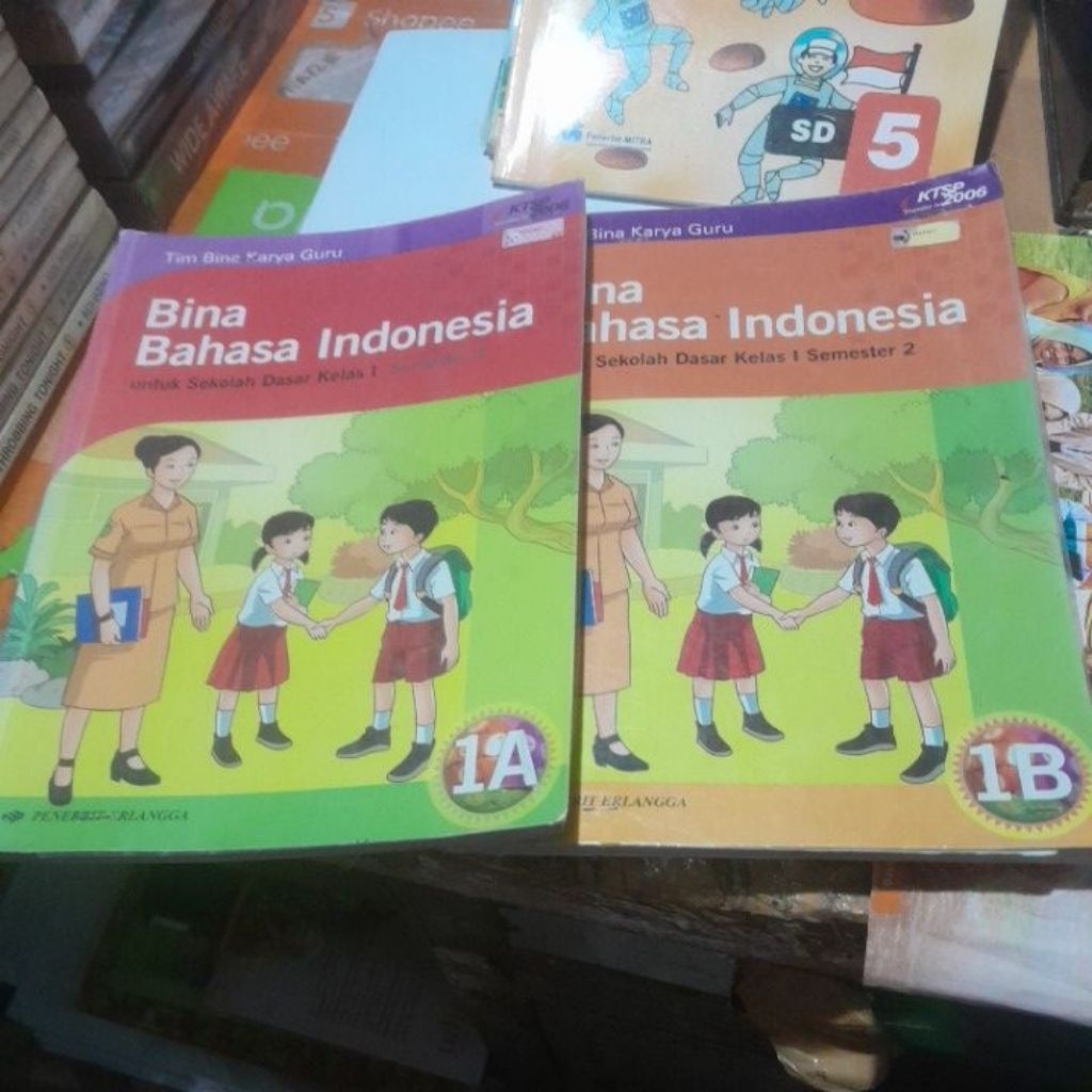BUKU BINA BAHASA INDONESIA UNTUK SD KELAS 1 SEMESTER 1 DAN 2 / 1A&1B KURIKULUM KTSP 2006 PENERBIT ER