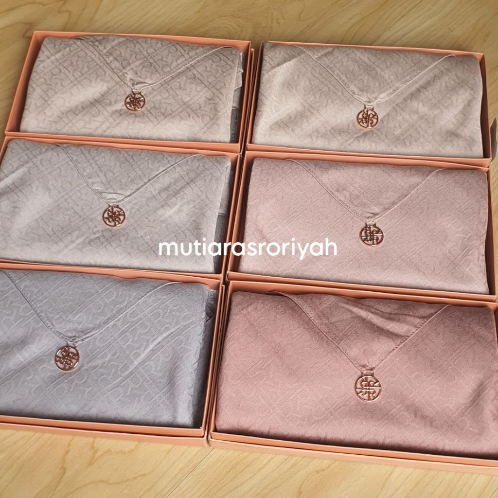READY STOCK Riamiranda Maruma Scarf Monogram Emboss Ria Miranda Jacquard Voal Lembut Halus