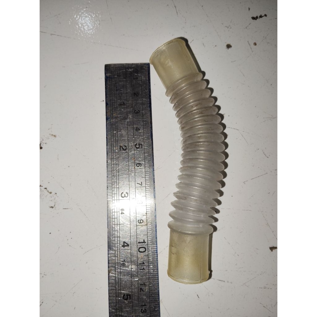 Selang dalam mesin cuci Sharp ES-FL 1083W/ES Fl1073W