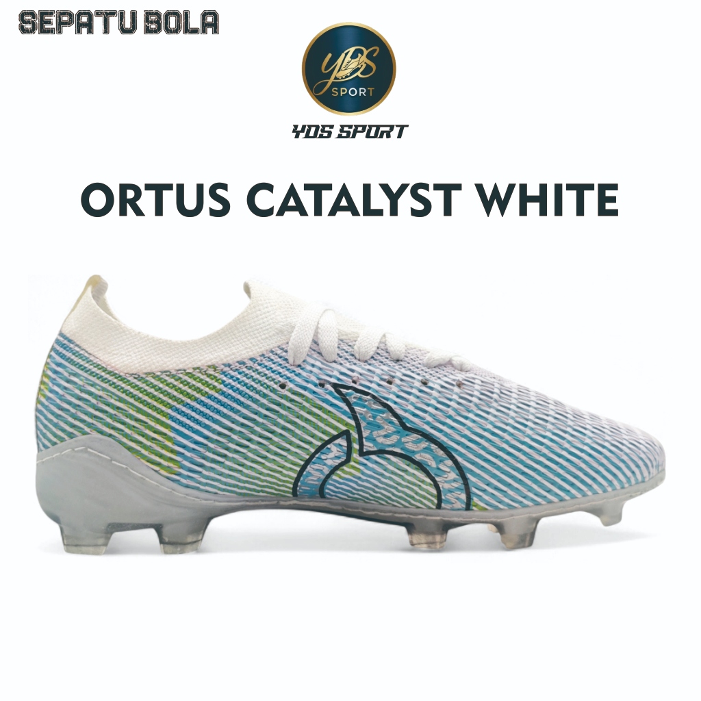Sepatu Bola Ortus Catalyst White