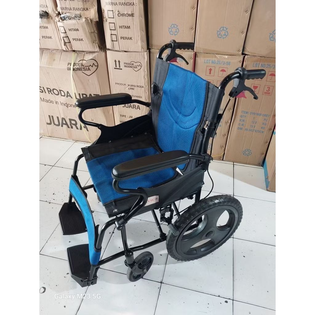 Kursi roda Travel second