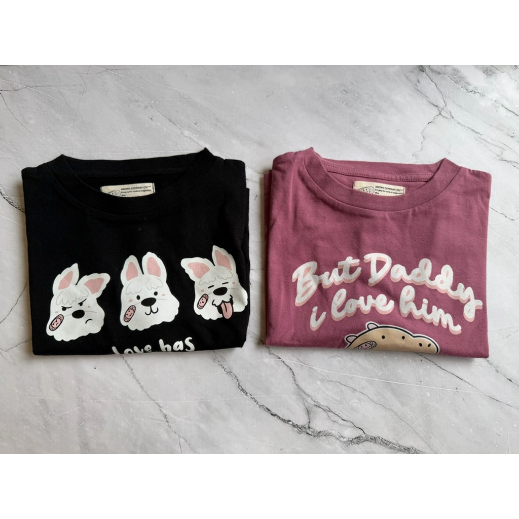 T-Shirt croptop Anown Company LTD(Preloved)