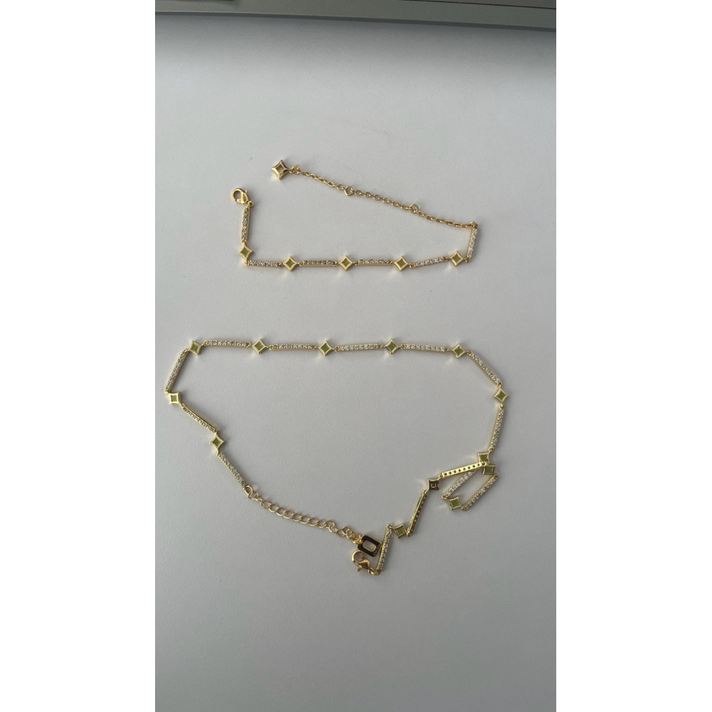 Lola Rose Kalung dan Gelang