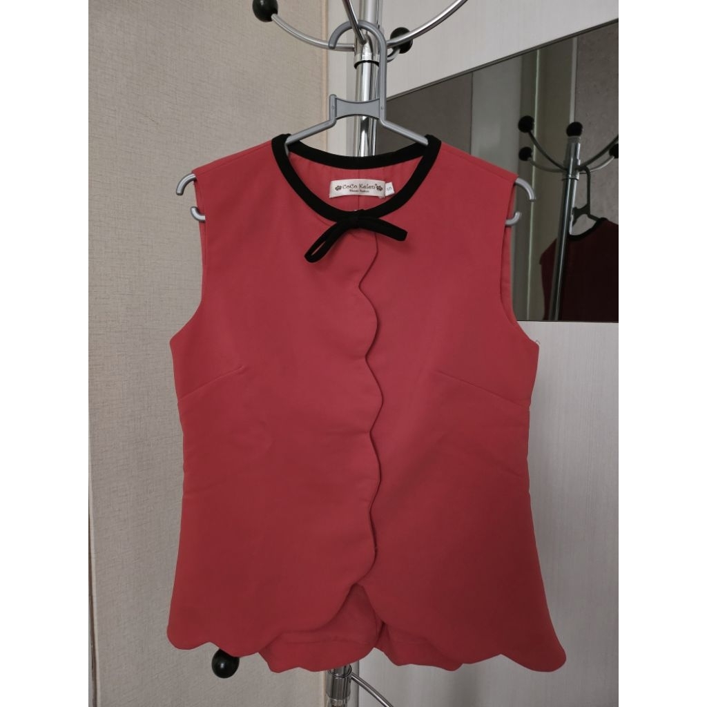 Top atasan merah coco kelen PRELOVED/BEKAS