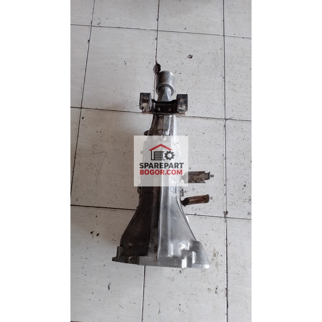 TRANSMISI GEARBOX PERSNELING L300 BENSIN 5 SPEED ORIGINAL