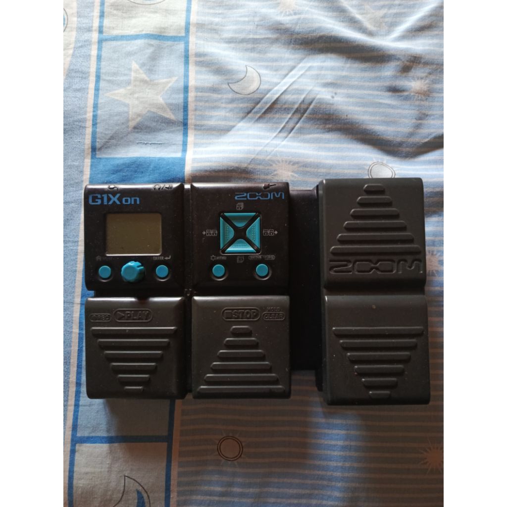 Efek Gitar Zoom G1xon