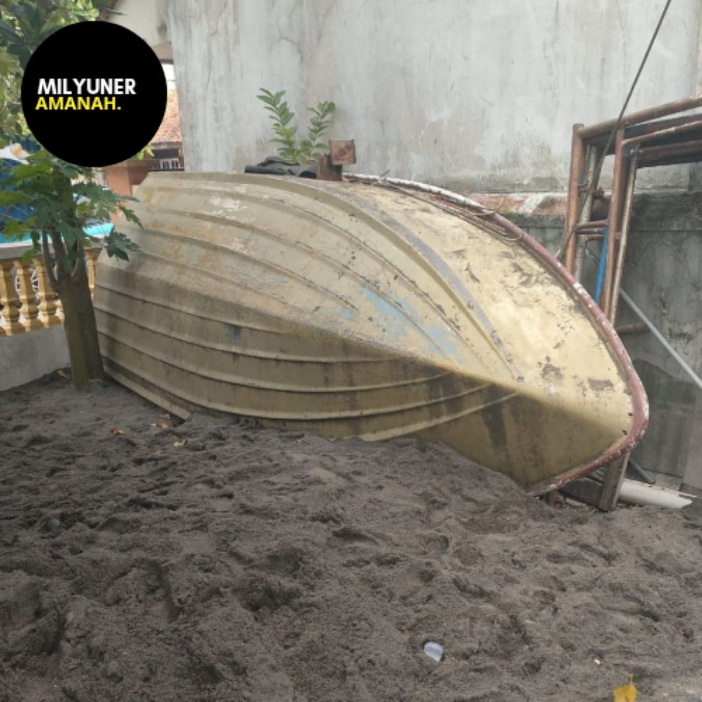 Speed boat / Speedboat / Perahu Fiberglass Penarik Banana Boat / Perahu Mancing 4,4m x 1,65m