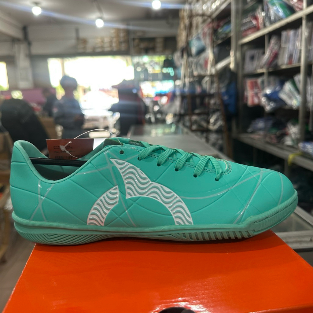 Sepatu Futsal Ortuseight Zenith IN