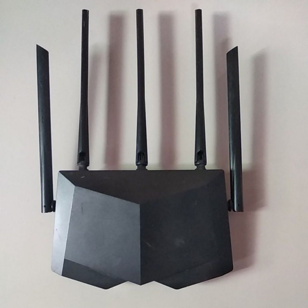 TENDA AC7 dan F3 MINUS