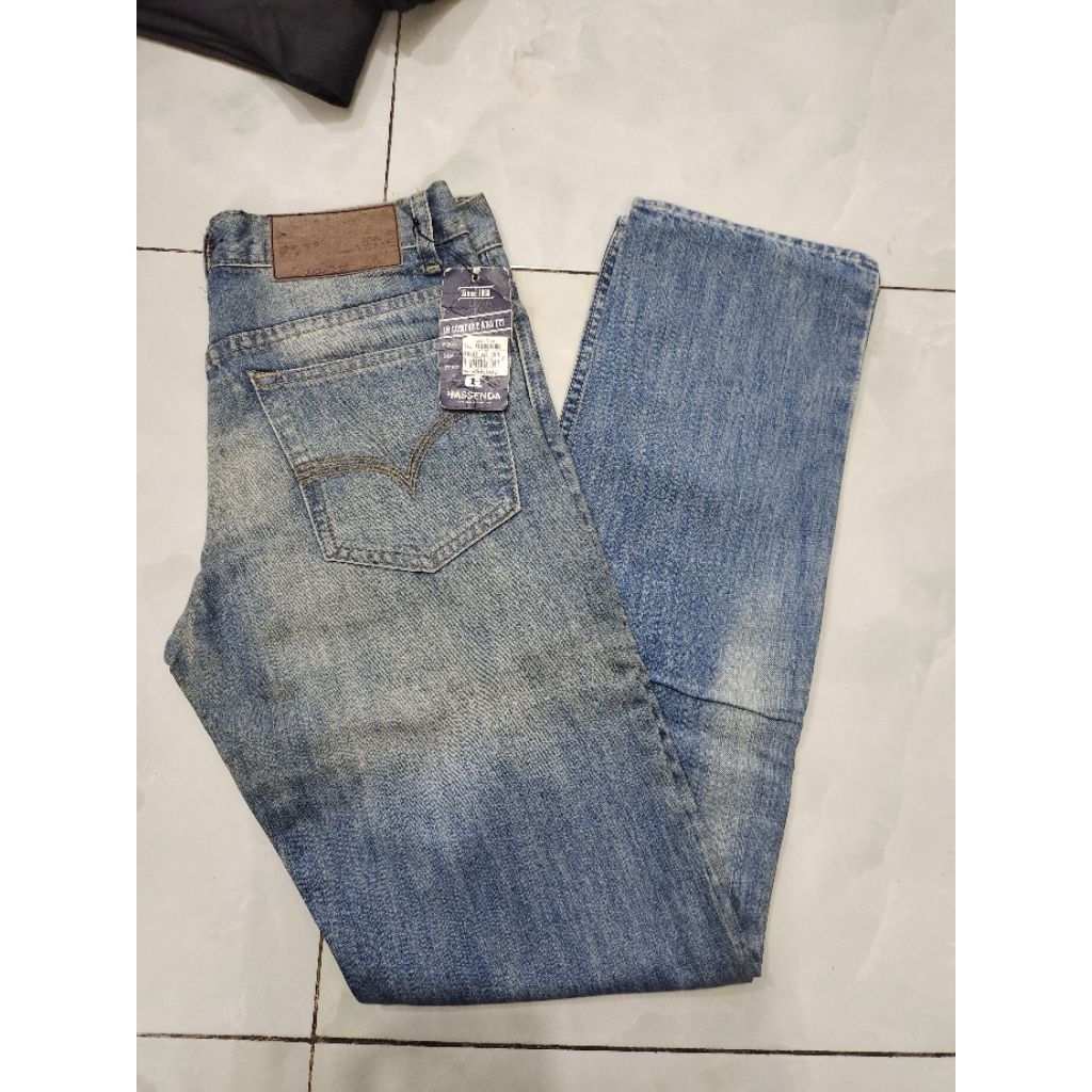 Celana Panjang Pria Hassenda Jeans Light Blue UK 29, Model Standart 100%Original