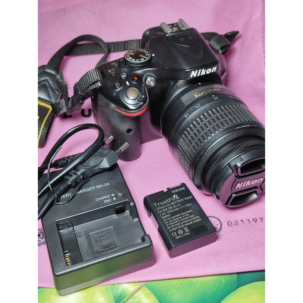 Nikon D5200 kit 18-55mm VR  Bekas
