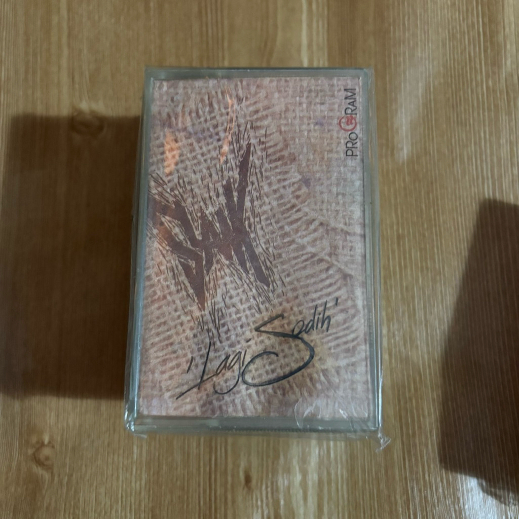 Original Kaset Pita Slank Lagi Sedih De The Best Band Album