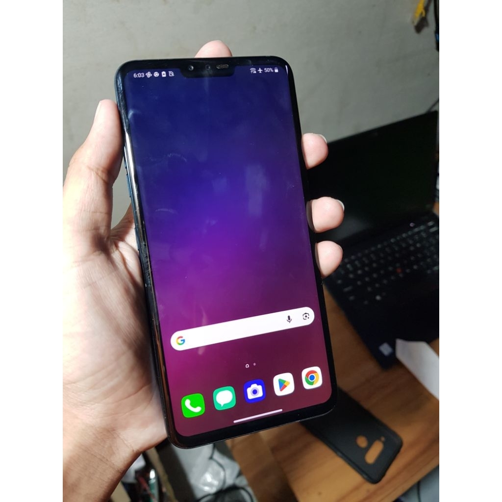 LG V40 ThinQ 6/128GB Bekas Ori – Layar Jernih No Shadow, Minus Kamera, WiFi Only – Magelang