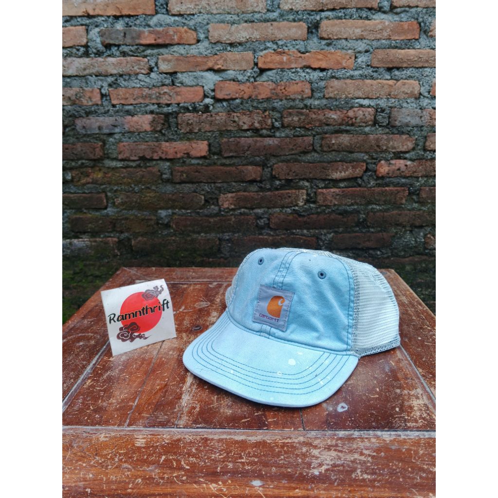 topi carhartt trucker