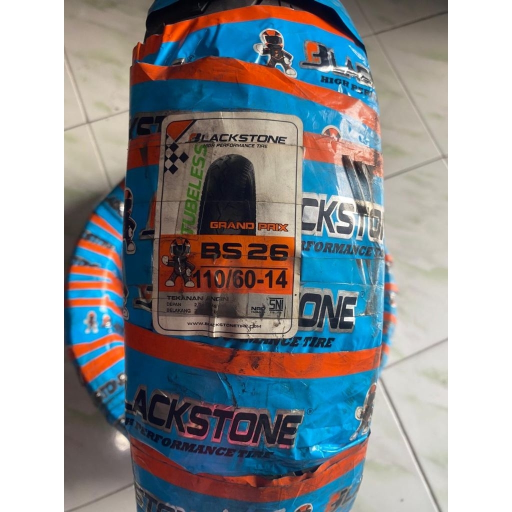 Termurah ‼️ Ban ukuran 110/60-14 sepeda metik vario , pcx dll original