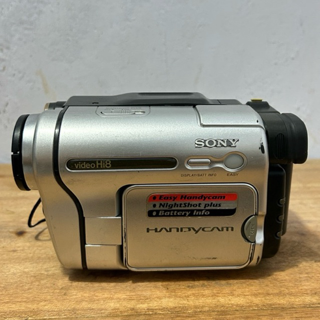 HANDYCAM SONY Hi8 CCD-TRV238E Video camera recorder bekas second