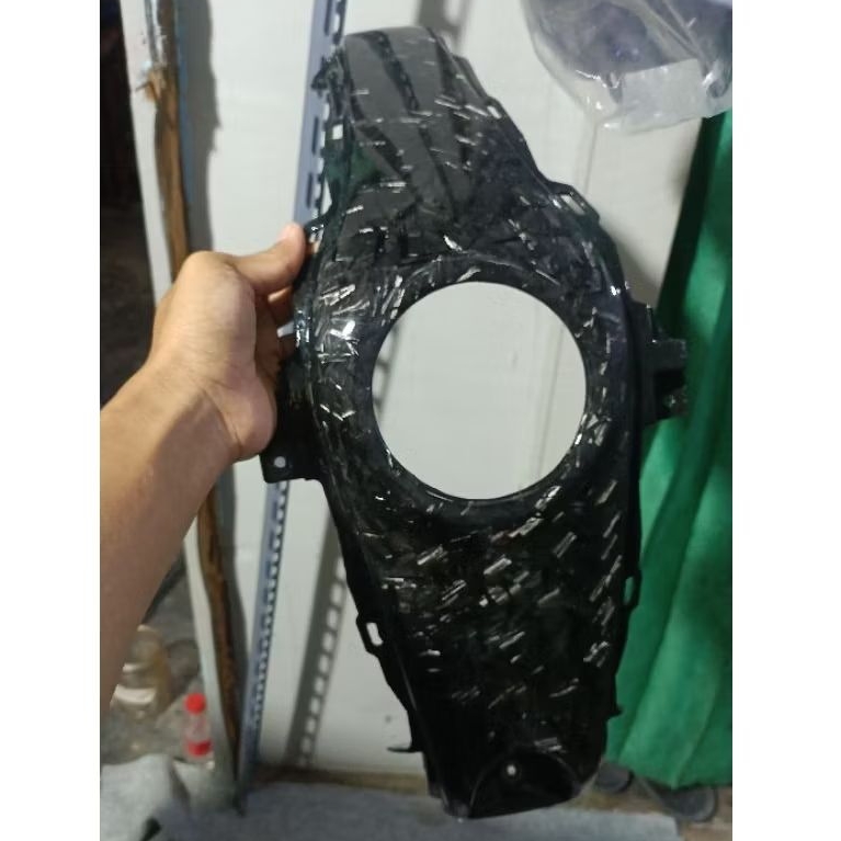 Cover Tengah Tangki Carbon Forged R25 OLD