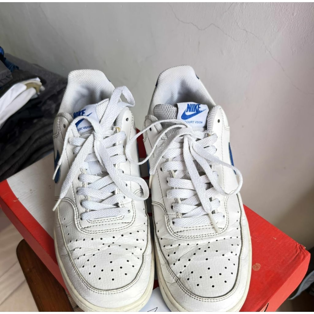 nike court vision lo