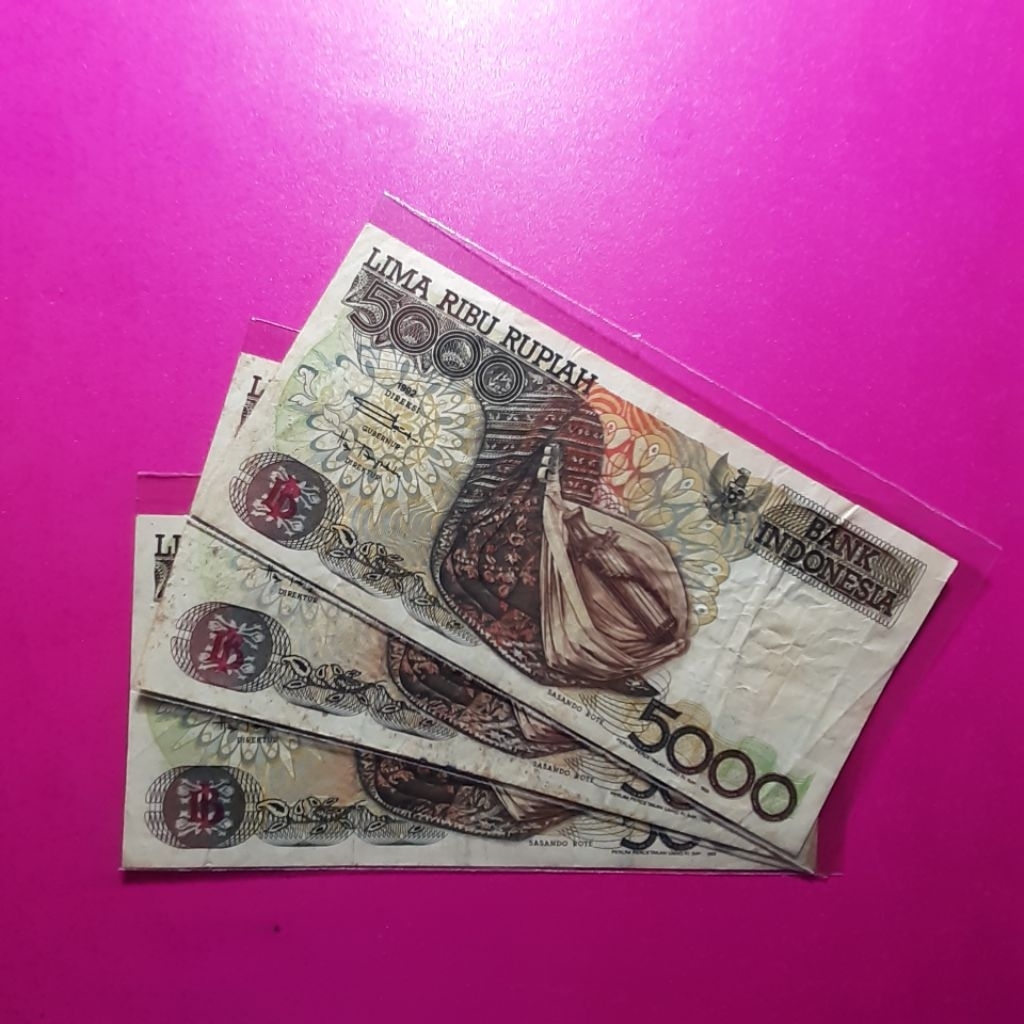 uang kuno 5000 rupiah sasando 1992