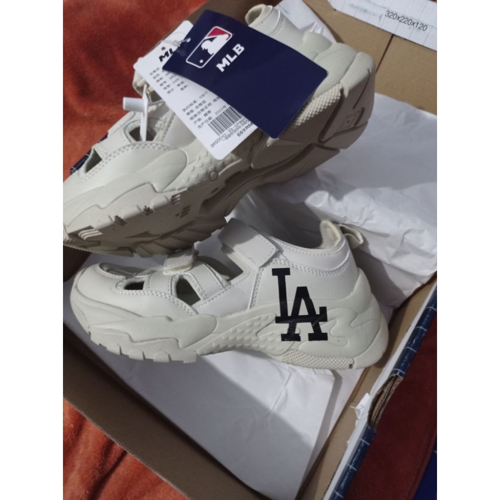 sepatu sandal MLB ORI