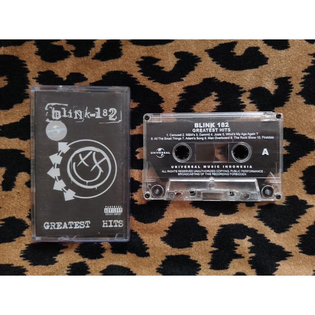 Kaset Pita Blink 182 Kompilasi Greatest Hits