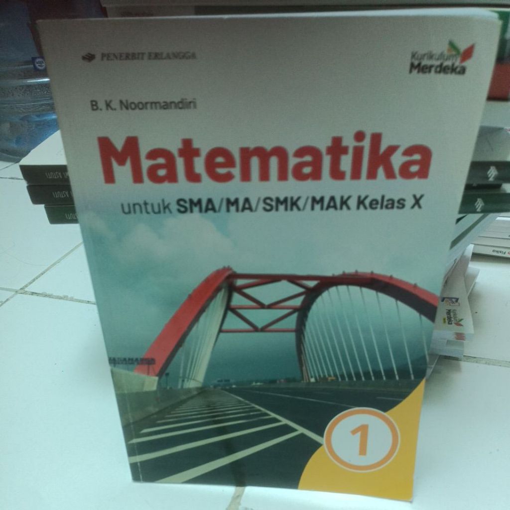 Buku Matematika SMA kls 1 k.merdeka .Bekas original
