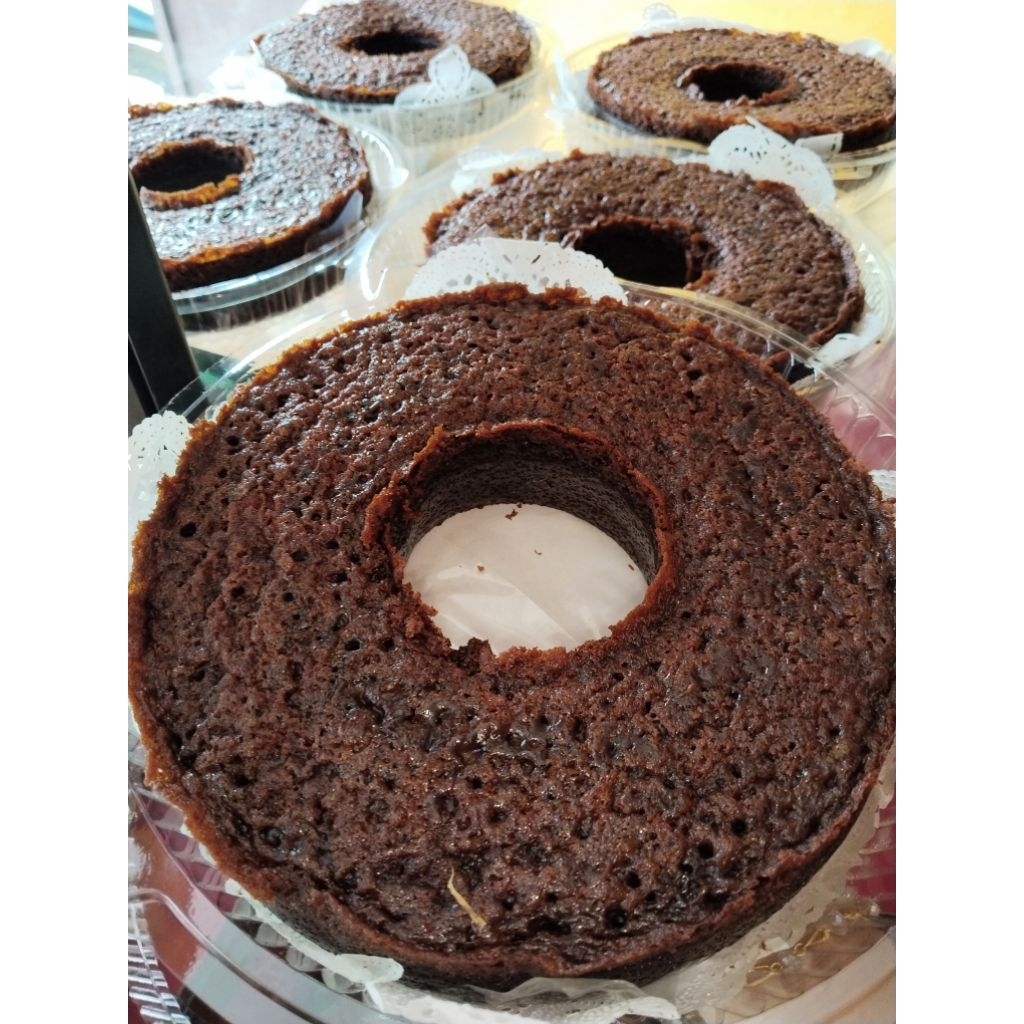 ANEKA Bolu Karamel/Pisang/Marmer/Tape/Pandan/Semangka Loyang Besar 22x22