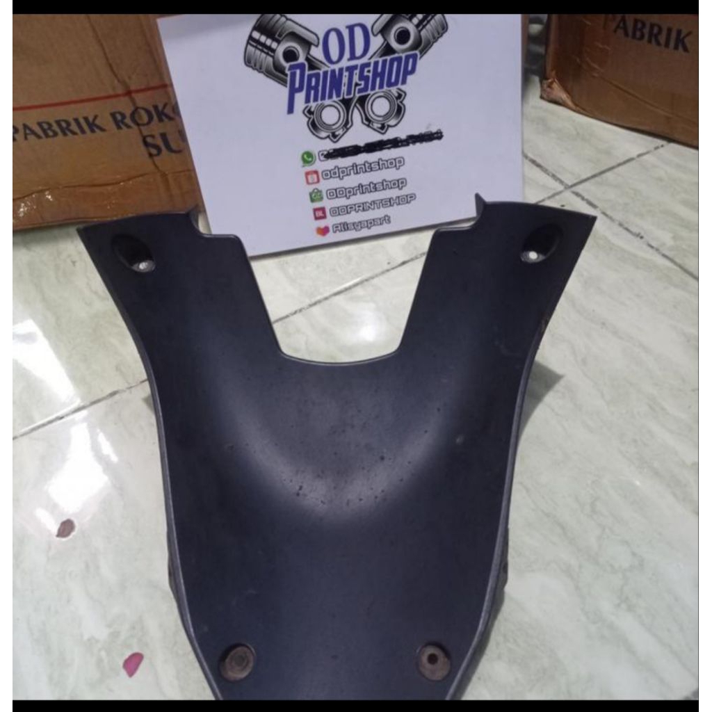 Cover under / Panel iner 3 / Cover penahan lumpur r15 v3 ori copotan