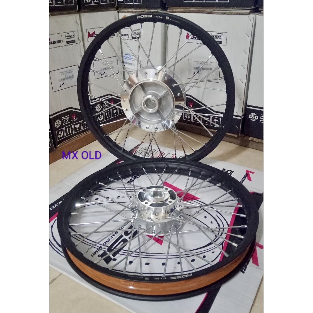 SATU SET PAKETAN VELG JARI JARI V ROSSI PLUS TROMOL DEPAN BELAKANG DAN JARI JARI PNP JUPITER MX OLD 