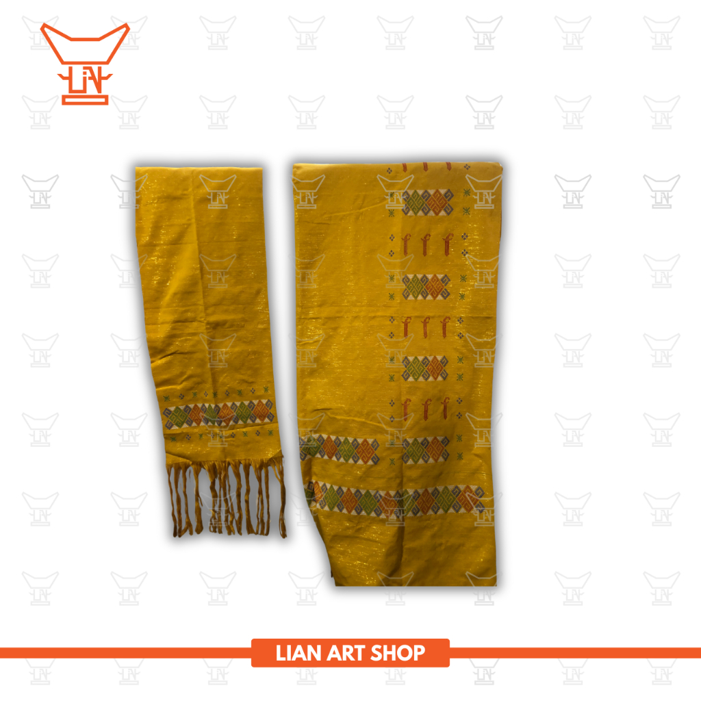 Tenun Asli Toraja Motif Parruki' Warna Kuning Mustard, dengan kombinasi benang emas