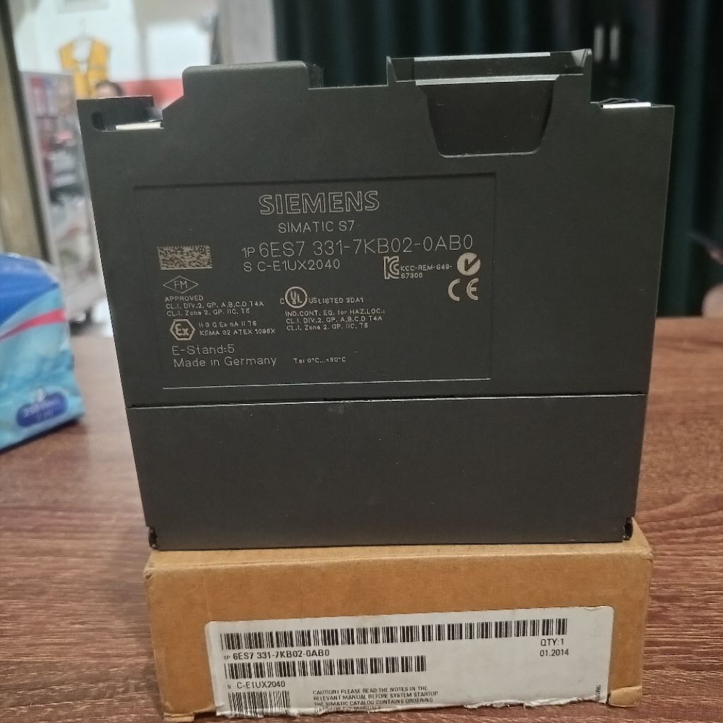 SIEMENS 6ES7331-7KB02-0AB0 SIMATIC S7-300 PLC ORIGINAL