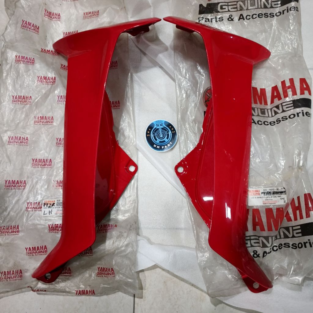 Sayap luar FIZ R merah original