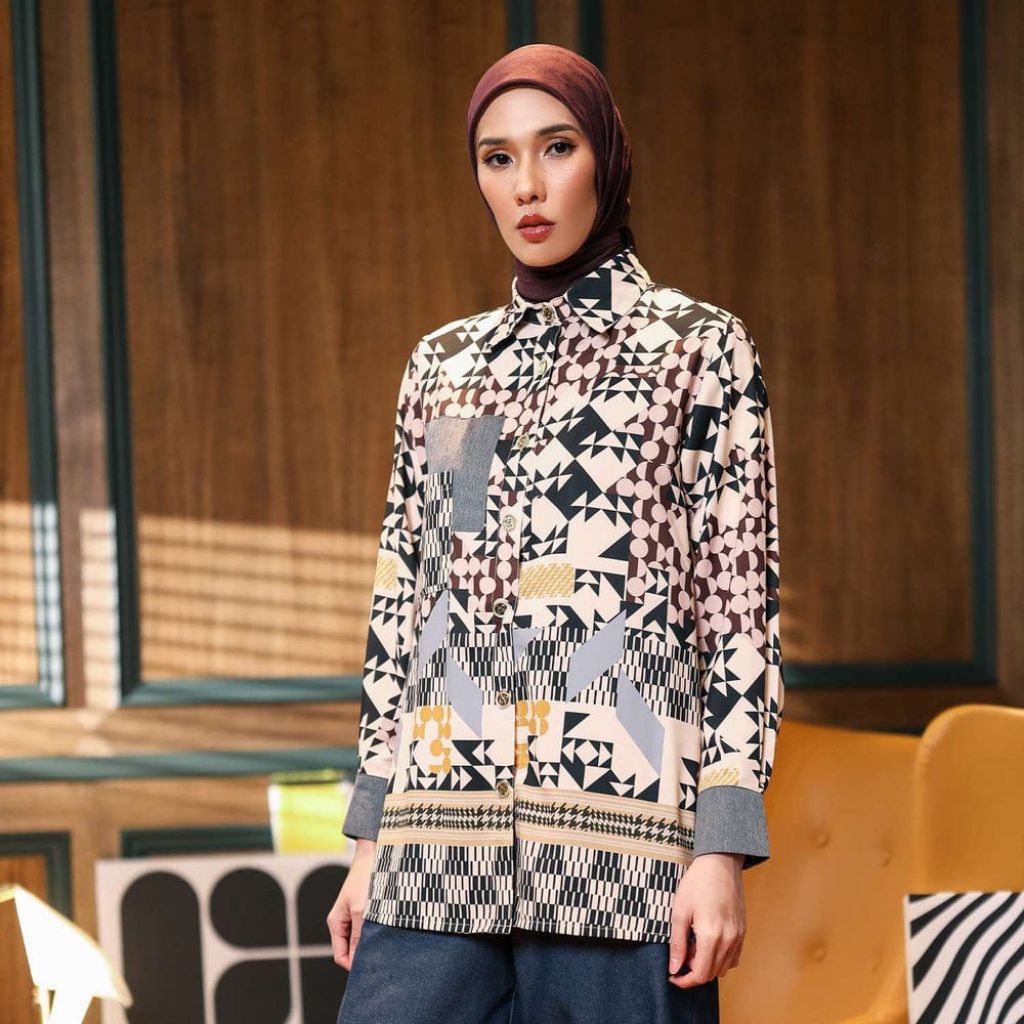 ZS THE CHAIRWOMAN ZHENYA BLOUSE