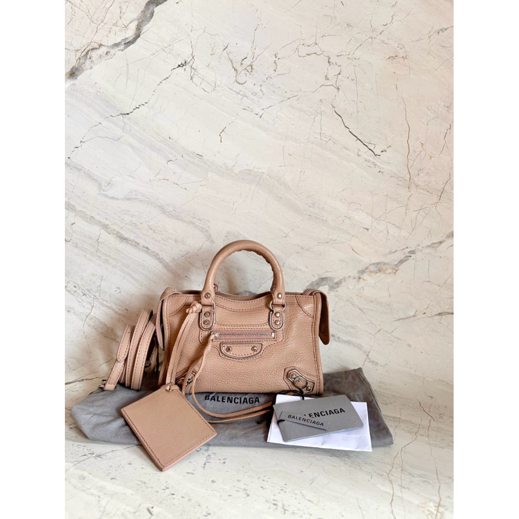 Preloved balenciaga nano city edge rose de sables 2023 authentic original crossbody