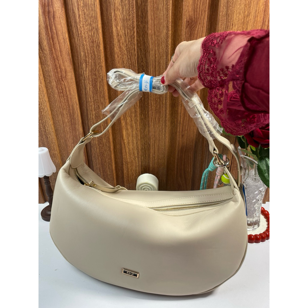 TAS cantik elegan kekinian