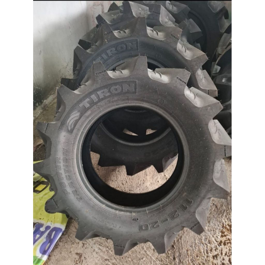 Ban Traktor 11.2-20 bunga Sawah