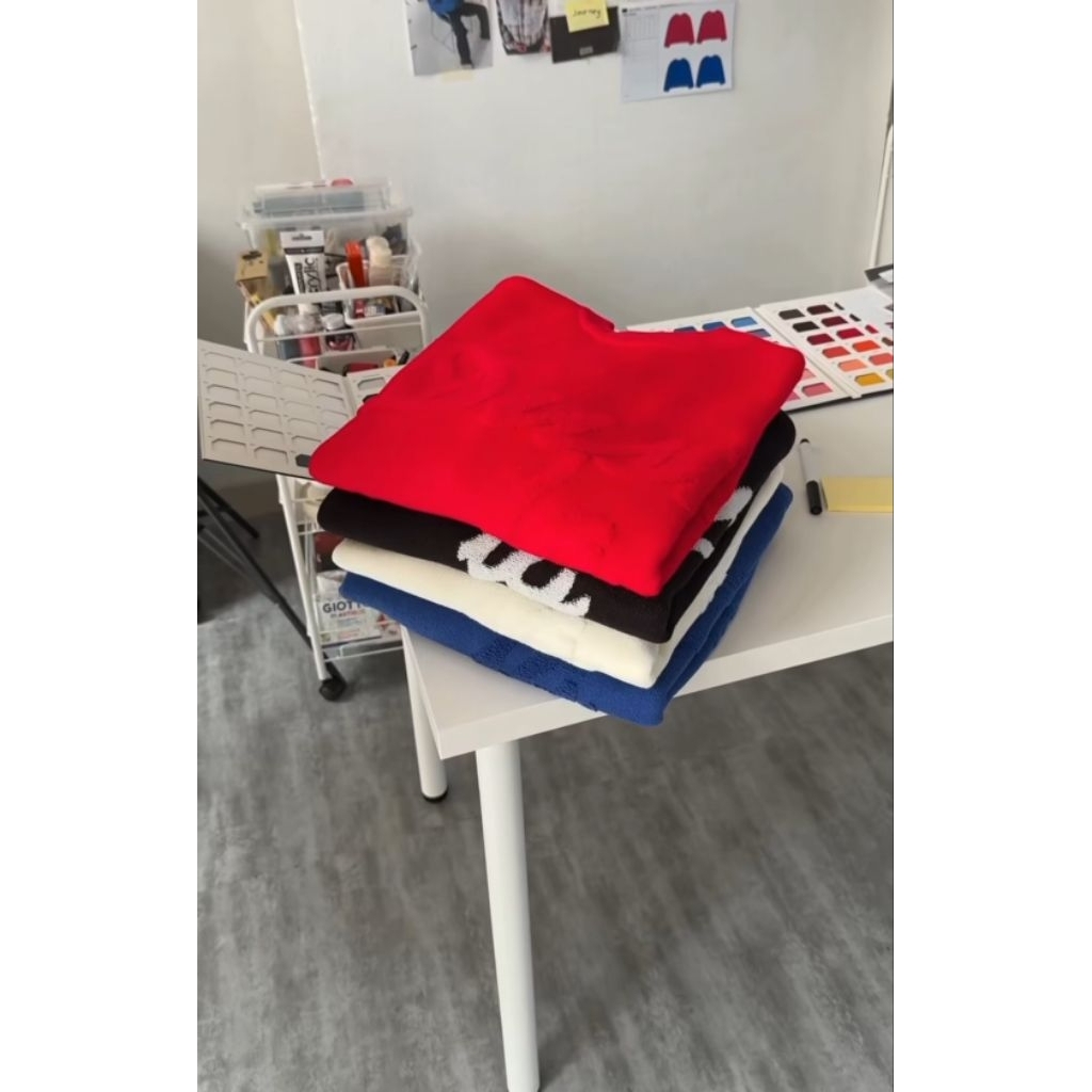 Dust La Stela Knitwear