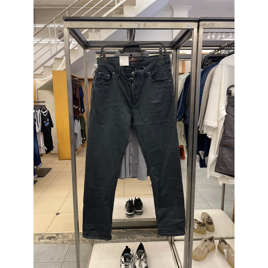 19296 ARMANI JEANS ABU BESAR PRIA