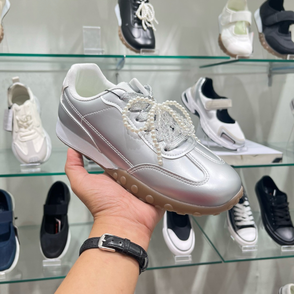 nevada sepatu wanita