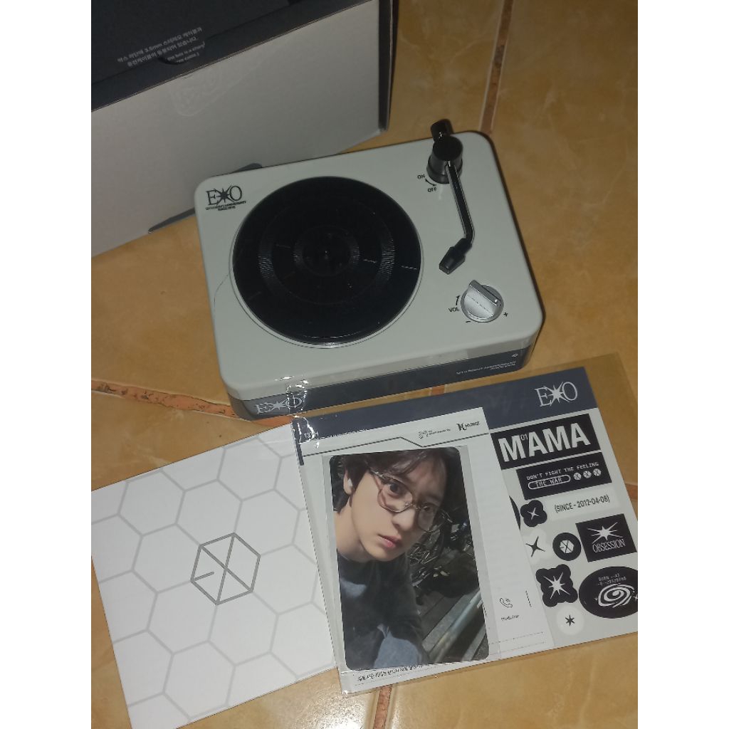 [READY STOCK NO PC] EXO 13TH ANNIVERSARY TURNTABLE BLUETOOTH SPEAKER NO PC